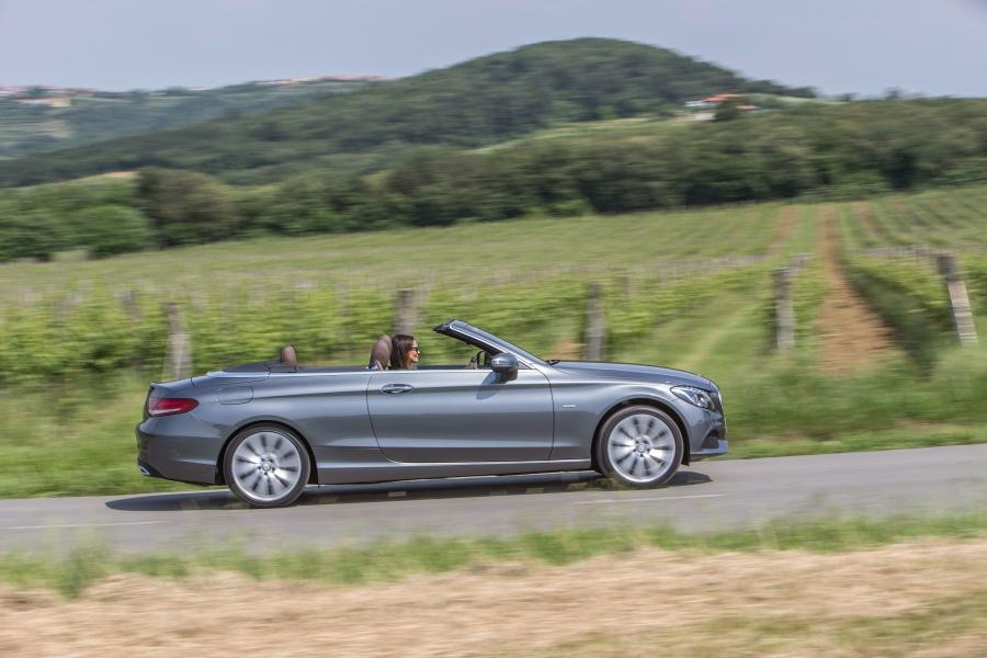 Mercedes-Benz C250 d Cabriolet Edition #1 2016 года  (фото 17 из 37)